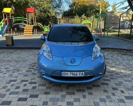Синій Ніссан Ліф, об'ємом двигуна 0 л та пробігом 140 тис. км за 5500 $, фото 2 на Automoto.ua