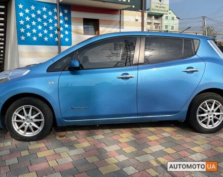 Синій Ніссан Ліф, об'ємом двигуна 25 л та пробігом 135 тис. км за 6400 $, фото 3 на Automoto.ua