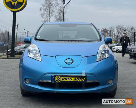 Синий Ниссан Лиф, объемом двигателя 24 л и пробегом 140 тыс. км за 5800 $, фото 1 на Automoto.ua