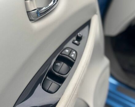 Синий Ниссан Лиф, объемом двигателя 0 л и пробегом 138 тыс. км за 4700 $, фото 20 на Automoto.ua