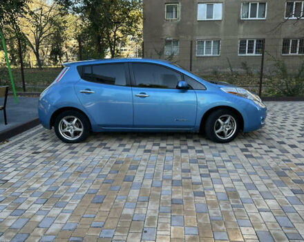 Синій Ніссан Ліф, об'ємом двигуна 0 л та пробігом 140 тис. км за 5500 $, фото 4 на Automoto.ua