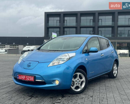 Синий Ниссан Лиф, объемом двигателя 0 л и пробегом 138 тыс. км за 4700 $, фото 21 на Automoto.ua