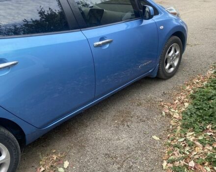 Синий Ниссан Лиф, объемом двигателя 0 л и пробегом 182 тыс. км за 4700 $, фото 8 на Automoto.ua