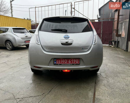 Синій Ніссан Ліф, об'ємом двигуна 0 л та пробігом 92 тис. км за 4990 $, фото 3 на Automoto.ua