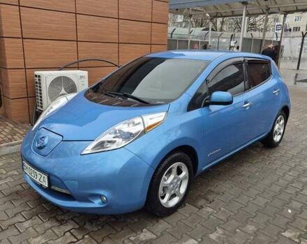 Синий Ниссан Лиф, объемом двигателя 0 л и пробегом 130 тыс. км за 6500 $, фото 5 на Automoto.ua