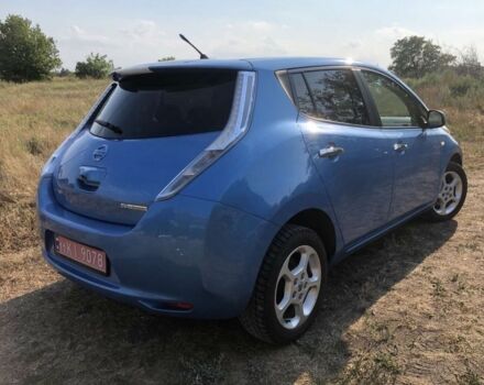 Синій Ніссан Ліф, об'ємом двигуна 0 л та пробігом 96 тис. км за 5000 $, фото 2 на Automoto.ua