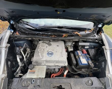 Синій Ніссан Ліф, об'ємом двигуна 0 л та пробігом 103 тис. км за 4900 $, фото 22 на Automoto.ua