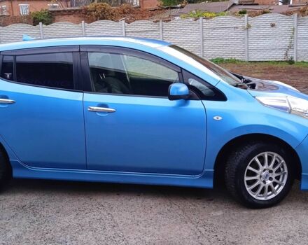 Синій Ніссан Ліф, об'ємом двигуна 0 л та пробігом 140 тис. км за 4295 $, фото 1 на Automoto.ua