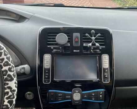 Ниссан Лиф 2013 в Виннице на Automoto.ua Синий Ниссан Лиф, объемом двигателя 0 л и пробегом 163 тыс. км за 7000 $, фото 3 на Automoto.ua