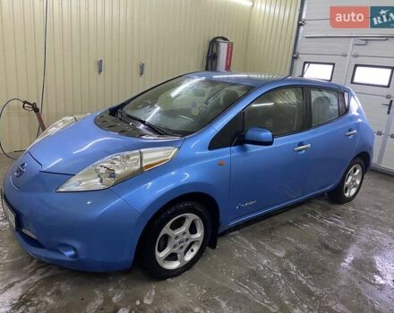 Синій Ніссан Ліф, об'ємом двигуна 0 л та пробігом 153 тис. км за 11500 $, фото 5 на Automoto.ua