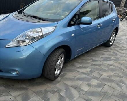 Синий Ниссан Лиф, объемом двигателя 0 л и пробегом 132 тыс. км за 5200 $, фото 3 на Automoto.ua