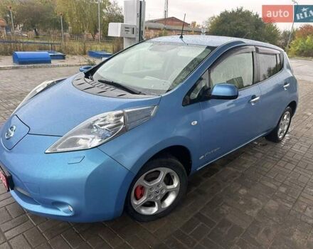 Синий Ниссан Лиф, объемом двигателя 0 л и пробегом 145 тыс. км за 5100 $, фото 9 на Automoto.ua