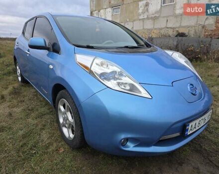 Синий Ниссан Лиф, объемом двигателя 0 л и пробегом 214 тыс. км за 5900 $, фото 1 на Automoto.ua