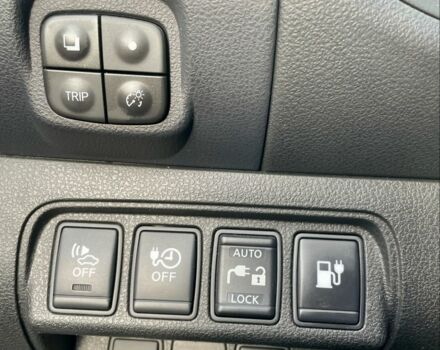 Ниссан Лиф 2013 в Виннице на Automoto.ua Синий Ниссан Лиф, объемом двигателя 0 л и пробегом 163 тыс. км за 7000 $, фото 5 на Automoto.ua