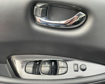 Ниссан Лиф 2013 в Виннице на Automoto.ua Синий Ниссан Лиф, объемом двигателя 0 л и пробегом 163 тыс. км за 7000 $, фото 4 на Automoto.ua