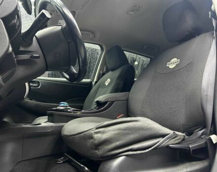 Ніссан Ліф 2013 у Чернівцях на Automoto.ua Синій Ніссан Ліф, об'ємом двигуна 0 л та пробігом 130 тис. км за 6000 $, фото 17 на Automoto.ua