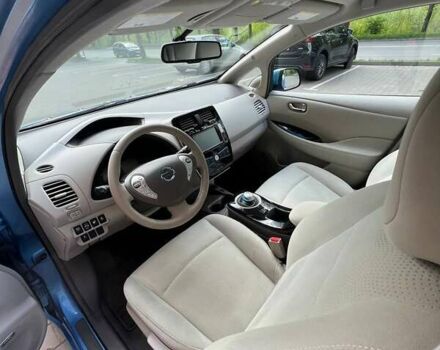 Синий Ниссан Лиф, объемом двигателя 0 л и пробегом 106 тыс. км за 7500 $, фото 14 на Automoto.ua