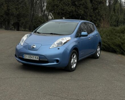 Синий Ниссан Лиф, объемом двигателя 0 л и пробегом 93 тыс. км за 5850 $, фото 1 на Automoto.ua