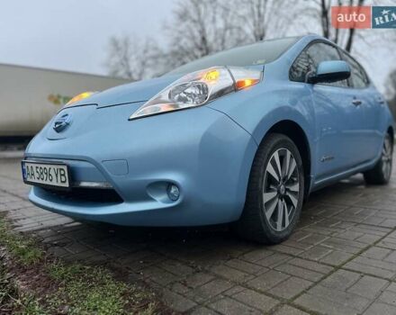 Синий Ниссан Лиф, объемом двигателя 0 л и пробегом 134 тыс. км за 7200 $, фото 2 на Automoto.ua