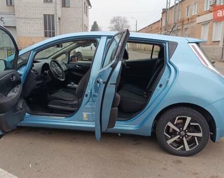 Синий Ниссан Лиф, объемом двигателя 0 л и пробегом 153 тыс. км за 7000 $, фото 13 на Automoto.ua