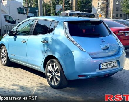 Синий Ниссан Лиф, объемом двигателя 0 л и пробегом 117 тыс. км за 7500 $, фото 2 на Automoto.ua