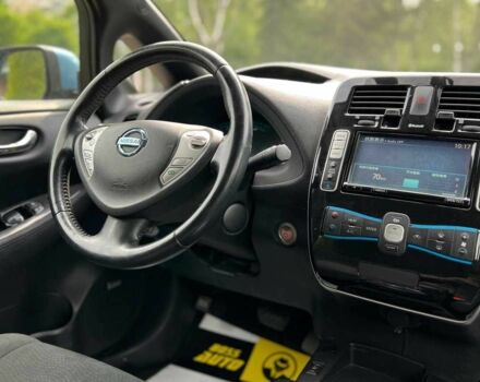 Синий Ниссан Лиф, объемом двигателя 0 л и пробегом 80 тыс. км за 5750 $, фото 12 на Automoto.ua