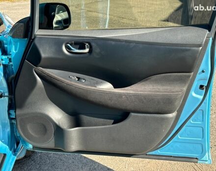 Синий Ниссан Лиф, объемом двигателя 0 л и пробегом 87 тыс. км за 5890 $, фото 22 на Automoto.ua