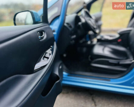 Синій Ніссан Ліф, об'ємом двигуна 0 л та пробігом 140 тис. км за 7100 $, фото 13 на Automoto.ua