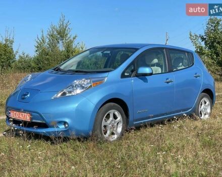 Синий Ниссан Лиф, объемом двигателя 0 л и пробегом 106 тыс. км за 7500 $, фото 5 на Automoto.ua