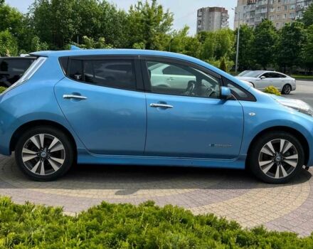 Синий Ниссан Лиф, объемом двигателя 0 л и пробегом 80 тыс. км за 5750 $, фото 7 на Automoto.ua