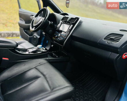 Синій Ніссан Ліф, об'ємом двигуна 0 л та пробігом 140 тис. км за 7100 $, фото 31 на Automoto.ua