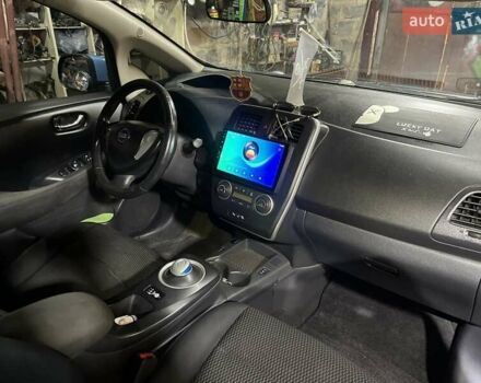 Синій Ніссан Ліф, об'ємом двигуна 0 л та пробігом 97 тис. км за 5200 $, фото 13 на Automoto.ua