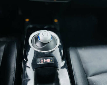 Синій Ніссан Ліф, об'ємом двигуна 0 л та пробігом 140 тис. км за 7100 $, фото 25 на Automoto.ua