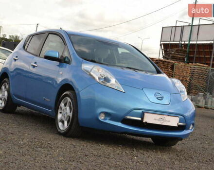 Синий Ниссан Лиф, объемом двигателя 0 л и пробегом 112 тыс. км за 6700 $, фото 4 на Automoto.ua