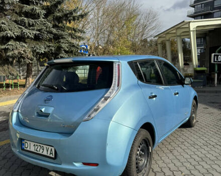 Синий Ниссан Лиф, объемом двигателя 0 л и пробегом 105 тыс. км за 10000 $, фото 2 на Automoto.ua