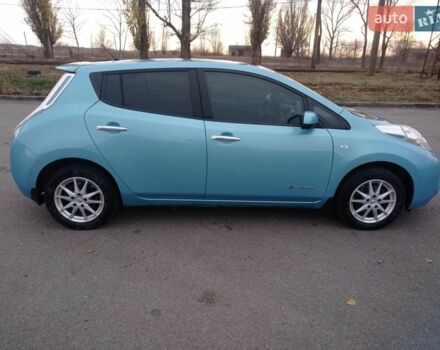Синий Ниссан Лиф, объемом двигателя 0 л и пробегом 91 тыс. км за 8000 $, фото 7 на Automoto.ua