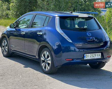 Синий Ниссан Лиф, объемом двигателя 0 л и пробегом 101 тыс. км за 10400 $, фото 6 на Automoto.ua