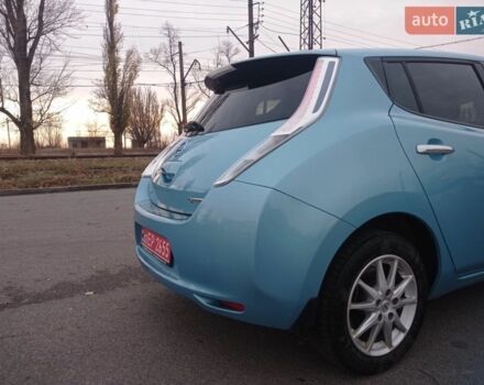Синий Ниссан Лиф, объемом двигателя 0 л и пробегом 91 тыс. км за 8000 $, фото 4 на Automoto.ua