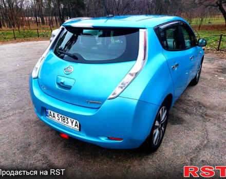 Синий Ниссан Лиф, объемом двигателя 0 л и пробегом 154 тыс. км за 6500 $, фото 2 на Automoto.ua