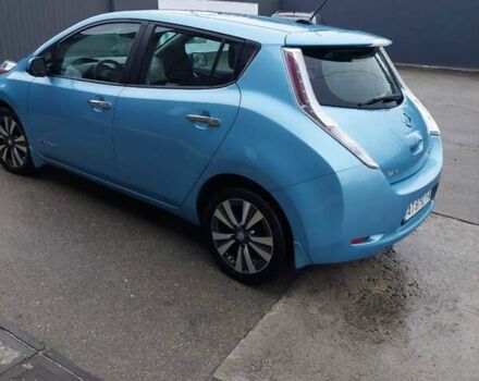 Синий Ниссан Лиф, объемом двигателя 0 л и пробегом 72 тыс. км за 6300 $, фото 20 на Automoto.ua