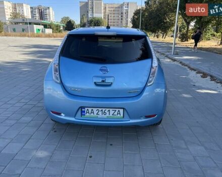Синий Ниссан Лиф, объемом двигателя 0 л и пробегом 126 тыс. км за 6300 $, фото 6 на Automoto.ua