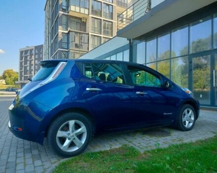 Синий Ниссан Лиф, объемом двигателя 0 л и пробегом 64 тыс. км за 7650 $, фото 10 на Automoto.ua