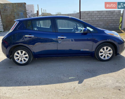 Синий Ниссан Лиф, объемом двигателя 0 л и пробегом 101 тыс. км за 8700 $, фото 11 на Automoto.ua