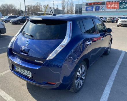 Синий Ниссан Лиф, объемом двигателя 0 л и пробегом 94 тыс. км за 7000 $, фото 5 на Automoto.ua