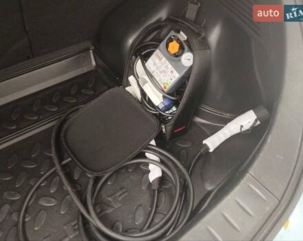 Синий Ниссан Лиф, объемом двигателя 0 л и пробегом 160 тыс. км за 6700 $, фото 16 на Automoto.ua