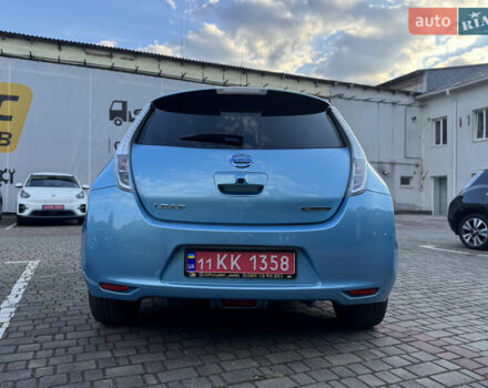 Синий Ниссан Лиф, объемом двигателя 0 л и пробегом 94 тыс. км за 9300 $, фото 7 на Automoto.ua