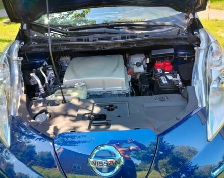 Синий Ниссан Лиф, объемом двигателя 0 л и пробегом 64 тыс. км за 7650 $, фото 6 на Automoto.ua