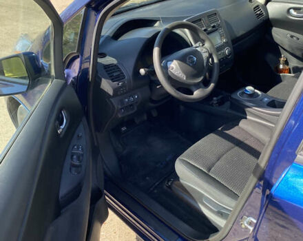 Синий Ниссан Лиф, объемом двигателя 0 л и пробегом 101 тыс. км за 8700 $, фото 17 на Automoto.ua
