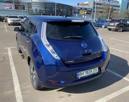 Синий Ниссан Лиф, объемом двигателя 0 л и пробегом 88 тыс. км за 7500 $, фото 4 на Automoto.ua