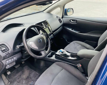 Синій Ніссан Ліф, об'ємом двигуна 0 л та пробігом 96 тис. км за 9000 $, фото 5 на Automoto.ua